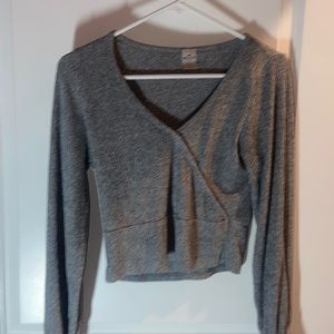 Long sleep hollister too, perfect condition